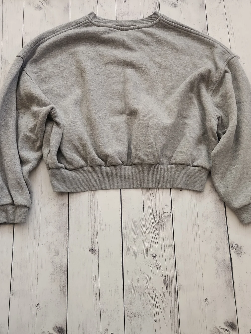Nike Girls Size Large Gray Crop Sweatshirt